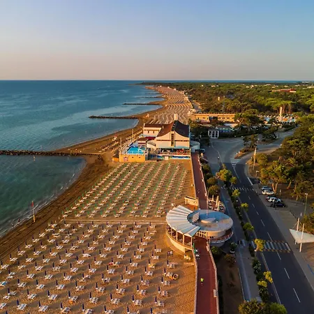 Lovely With Parking In A Lignano Διαμέρισμα Λινιάνο Σαμπιαντόρο